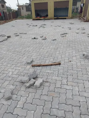 Zigzag Proffetional Installer for Pavers