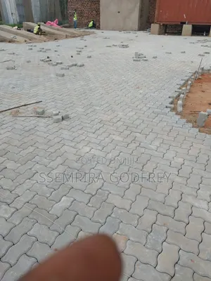 Zigzag Proffetional Installer for Pavers