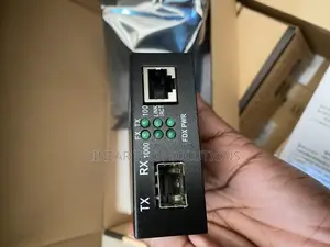 Fiber to Ethernet Media Converter, Gigabit Single Mode SFP Lc Converte
