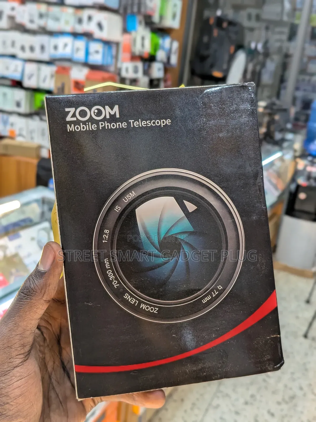 Zoom Mobile Telescope