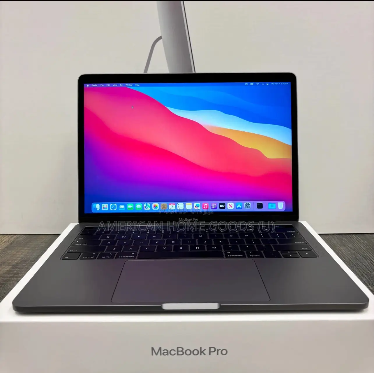 Laptop Apple MacBook Pro 16GB Intel Core i7 SSD 512GB