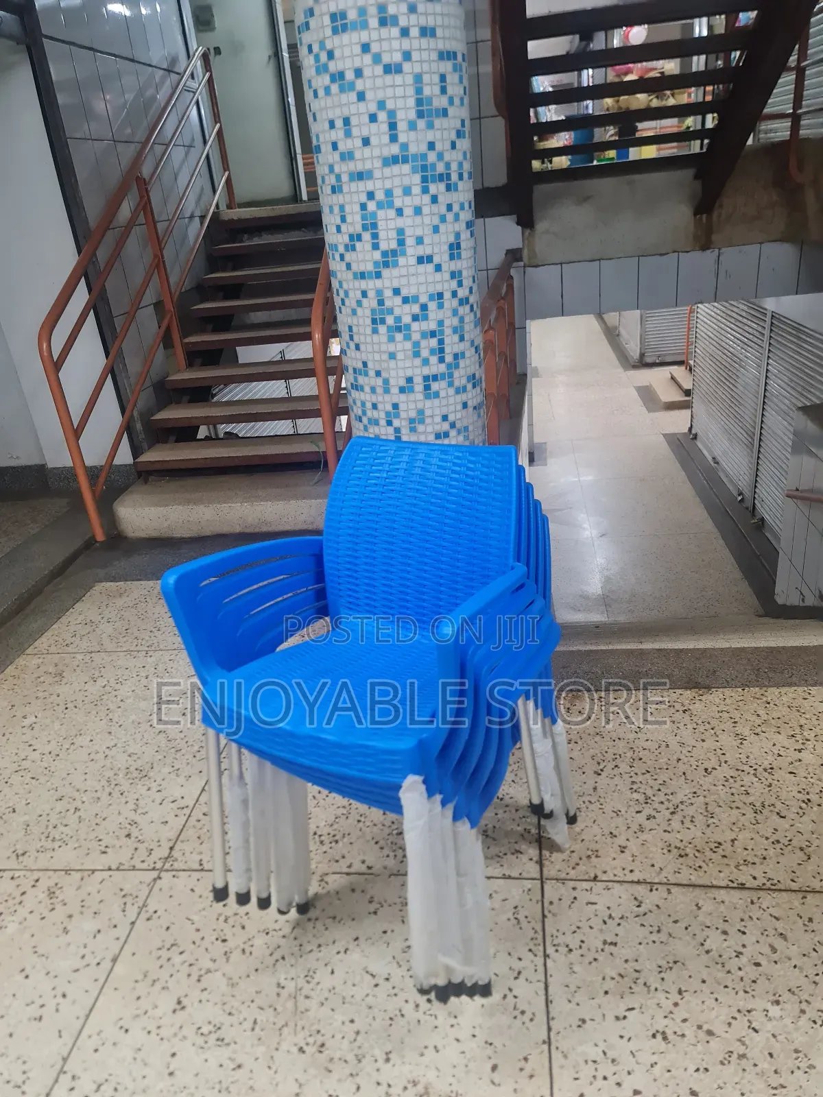 Generic Plastic Chairs Plastic Chairs