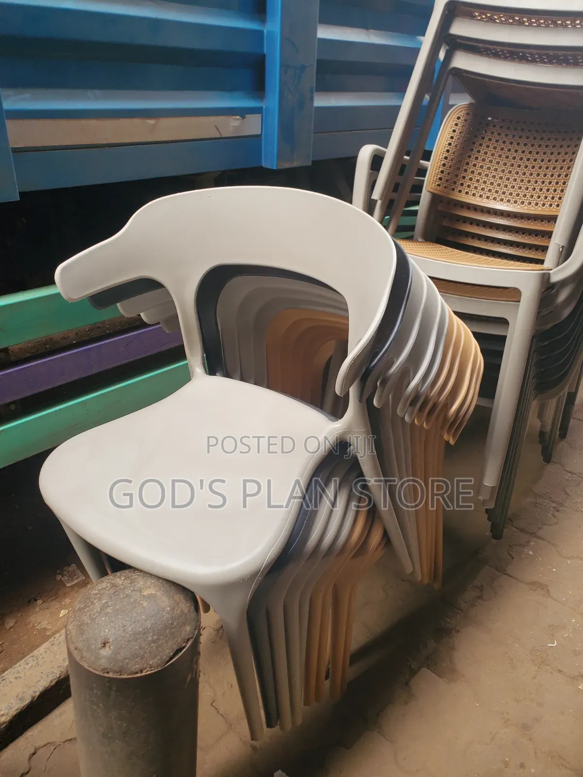 Resistant Plastic Chairs Plastic Chairs