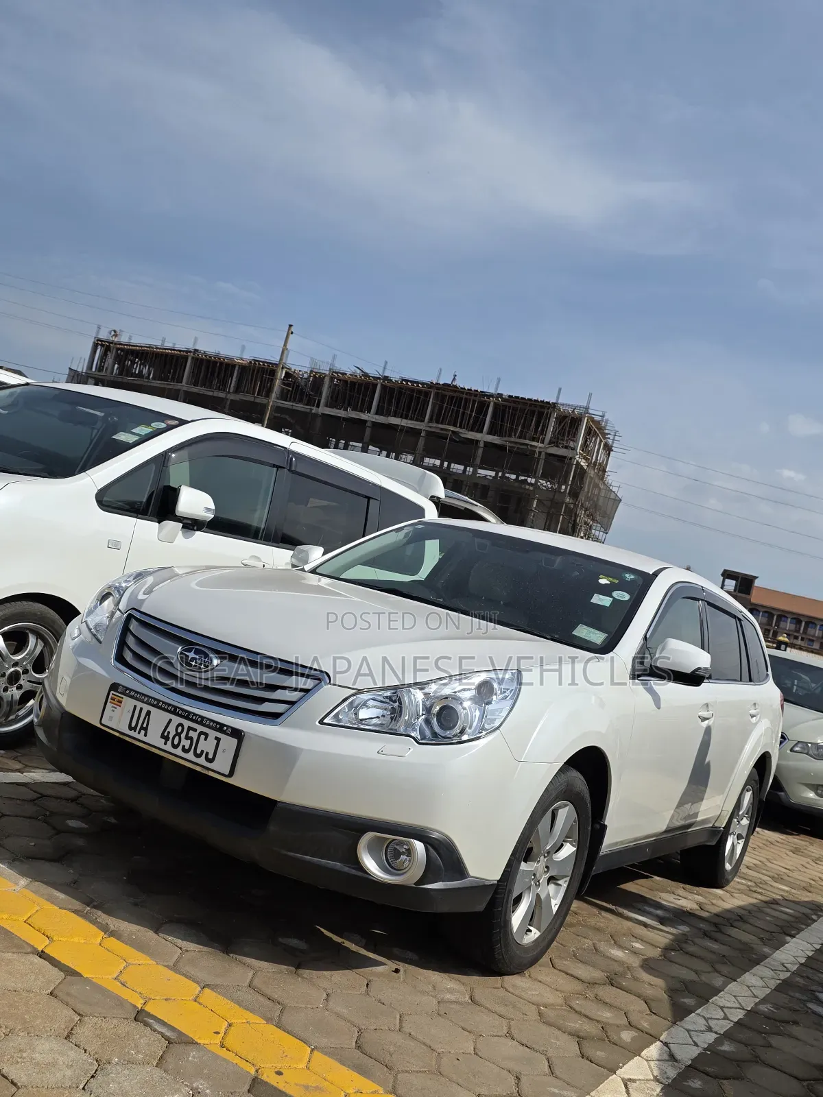Subaru Outback 2.5i Limited 2011 Pearl