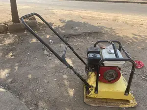 Plate Compactor for Hire.