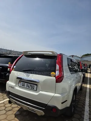 Nissan X-Trail 2011 Pearl