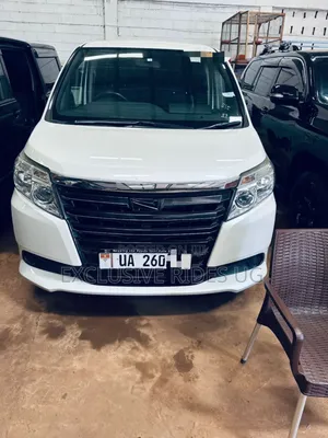 Toyota Noah 2015 White