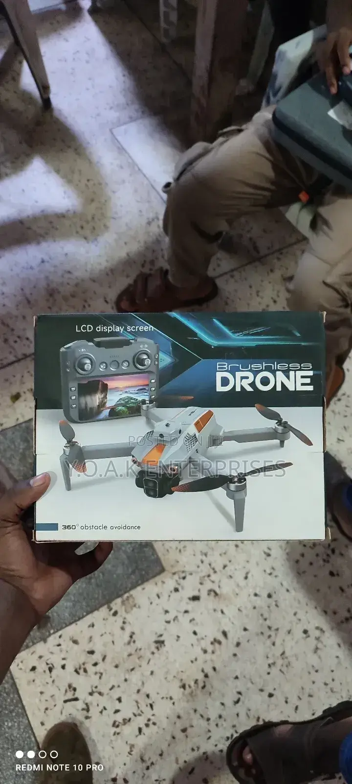 Brightake Drone With an Integrated Screen Remote Control