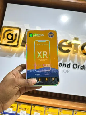 iPhone Xr / Xs Max Brand New Screens Free Replacement