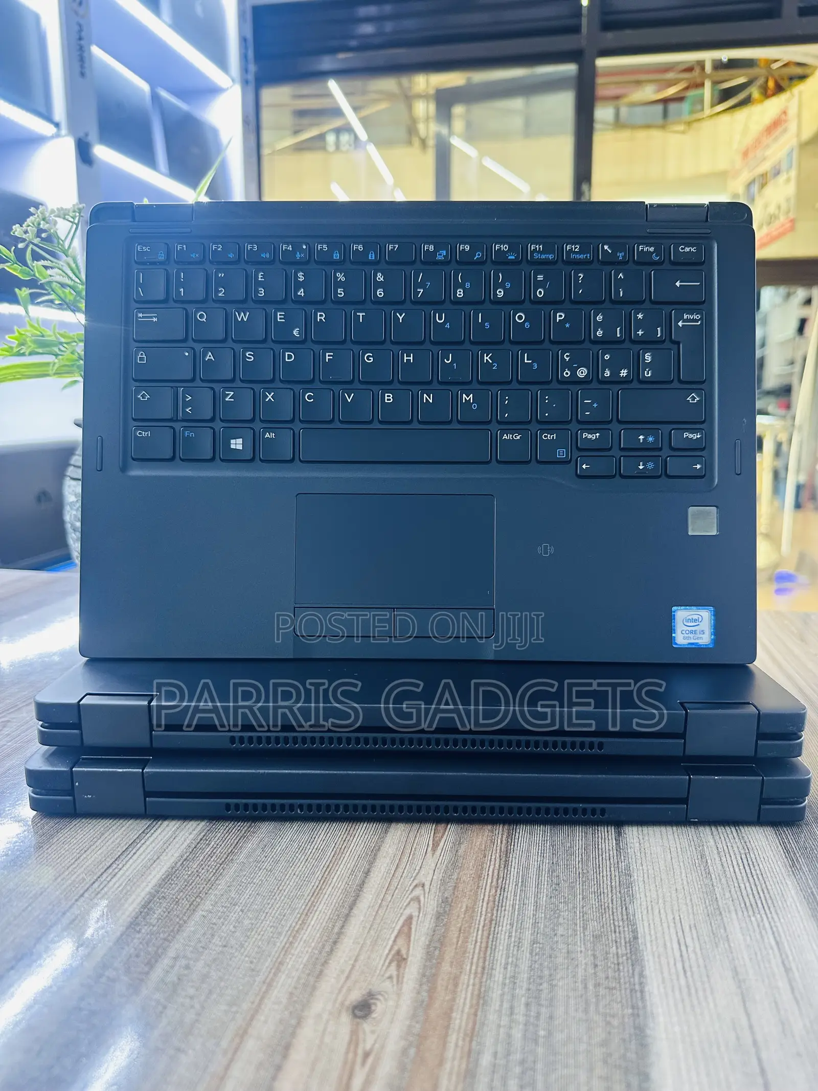Laptop Dell Latitude 7390 8GB Intel Core I5 SSD 256GB
