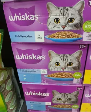 Whiskas 11+ Fish Favourites in Jelly Senior Wet Cat Food.