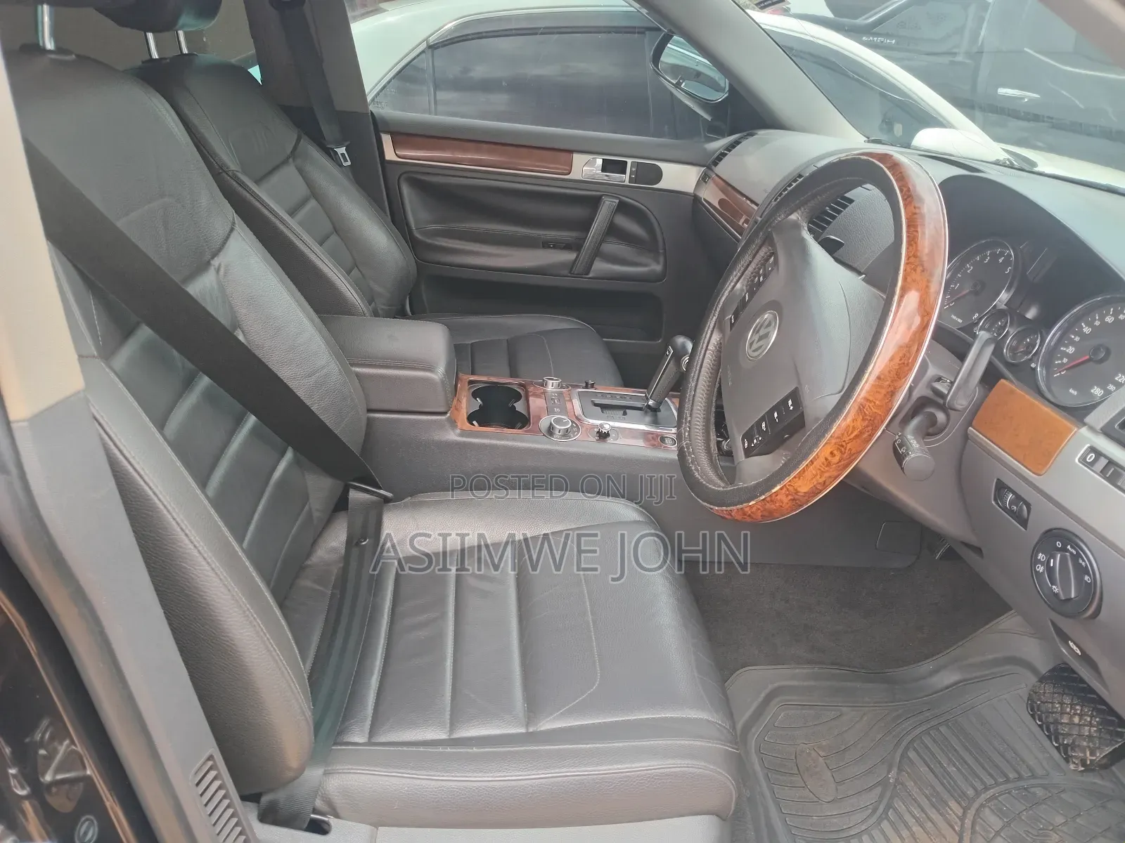Volkswagen Touareg 2009 Black