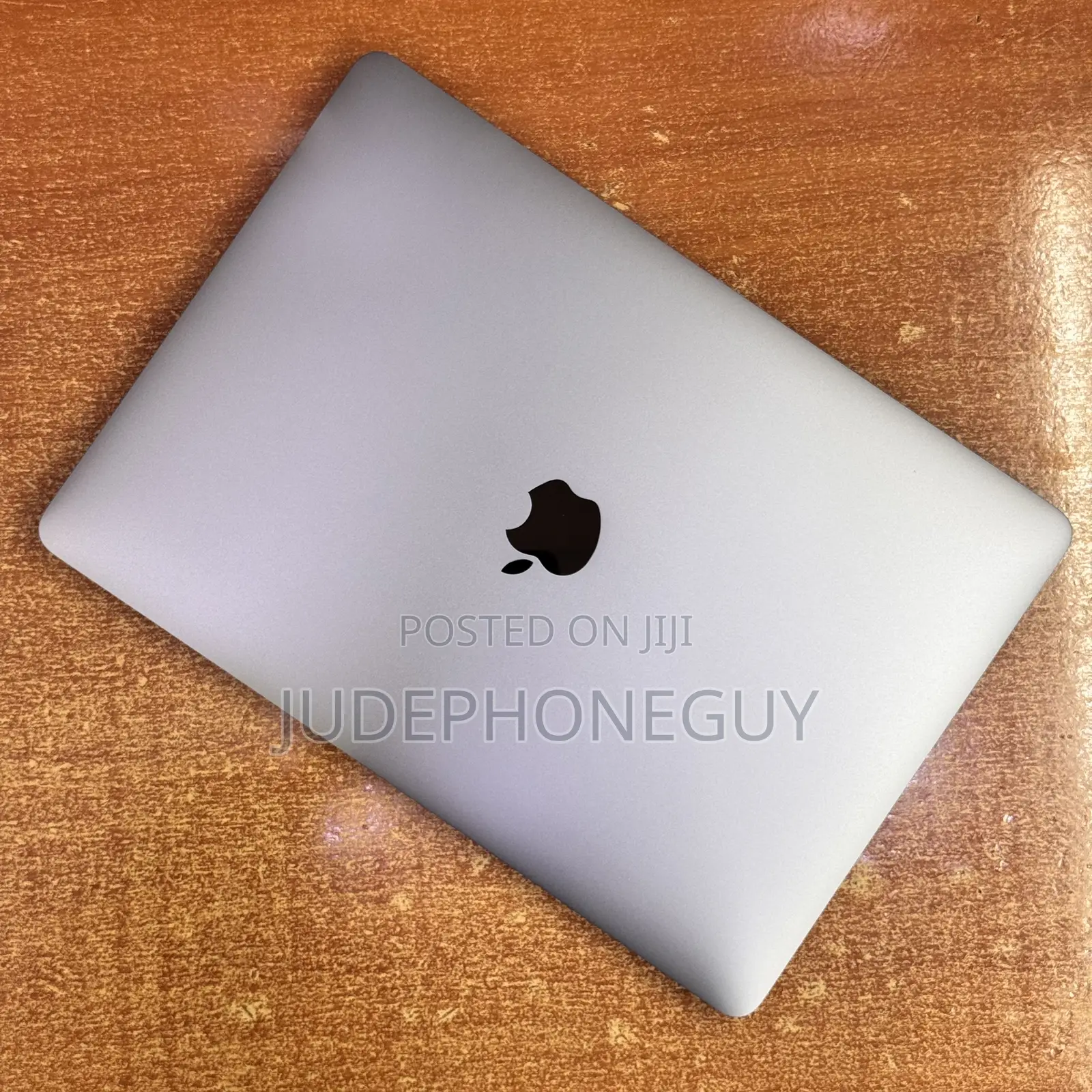 Laptop Apple MacBook Pro 2020 M1 8GB Apple M1 SSD 512GB