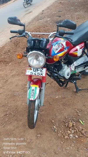 Bajaj Boxer 125 2023 Red
