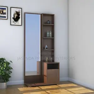Dressing Mirror/Dressing Table