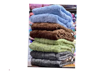 Tufted Fleece Blanket Print