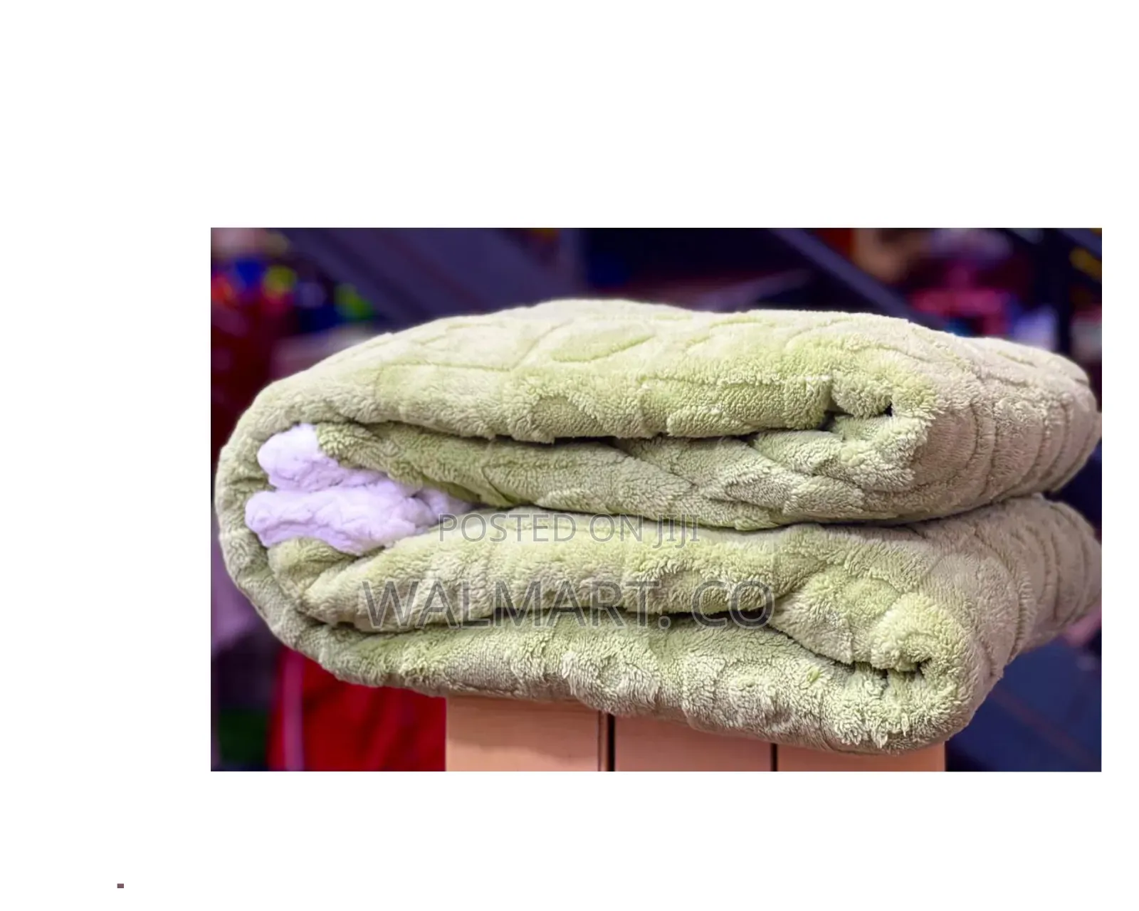 Tufted Fleece Blanket Print