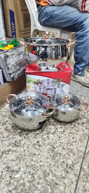 Cookware Set or Kaiser Villa Pot 3 Piece