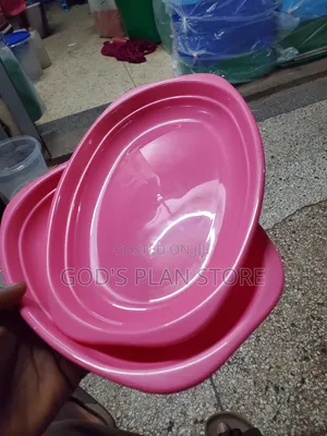 Plastic Oval Plates 12pcs Mukwano