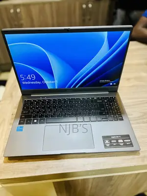Laptop Acer 4GB Intel Celeron eMMC 128GB