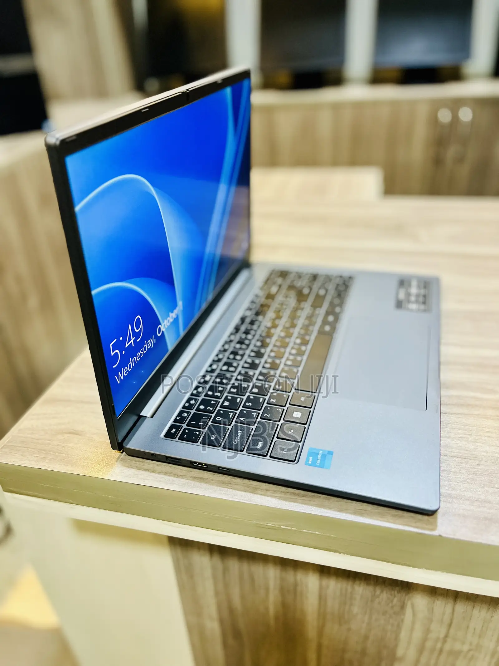 Laptop Acer 4GB Intel Celeron eMMC 128GB
