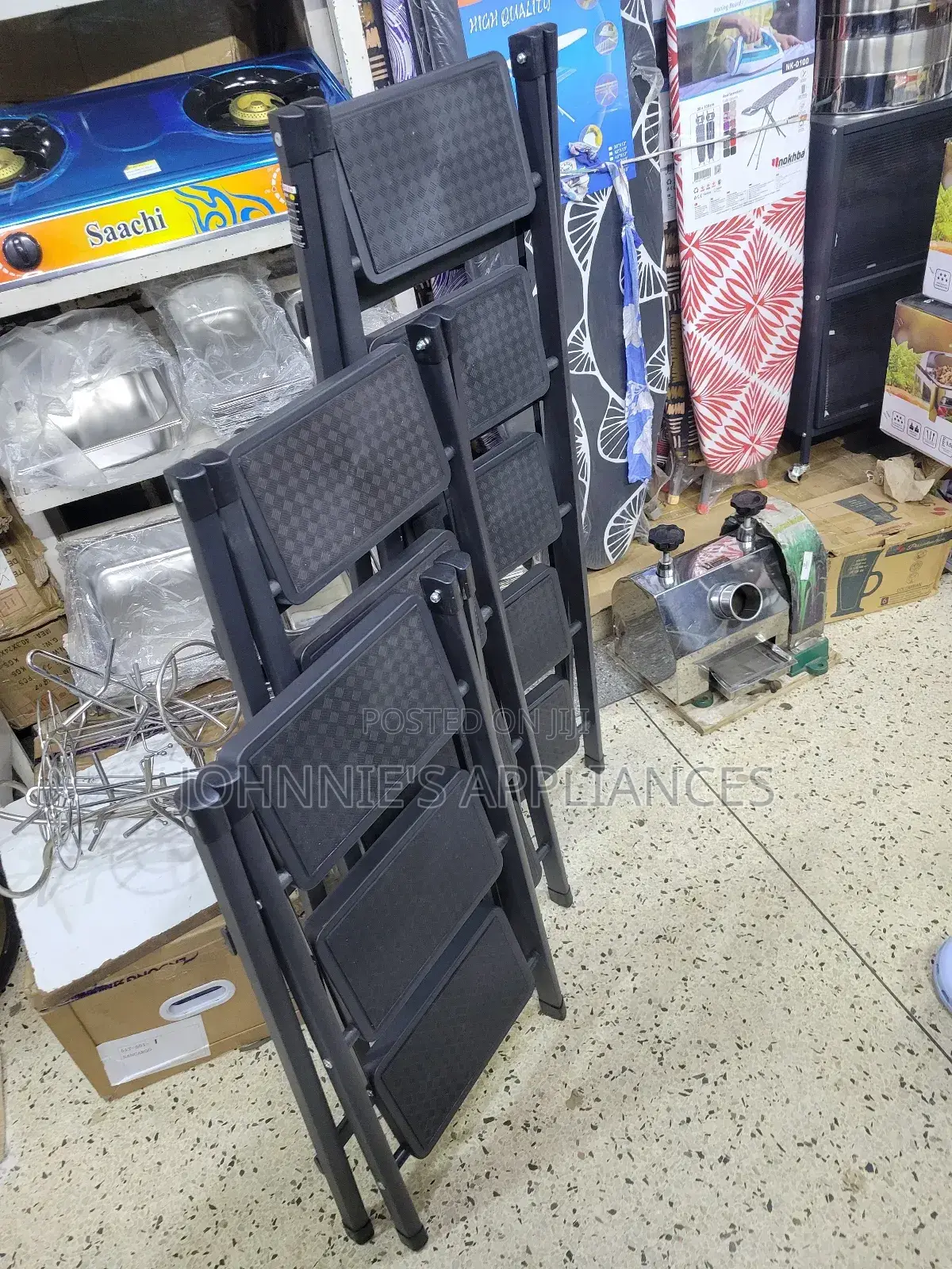 Black Ladders in 3,4,5 Steps