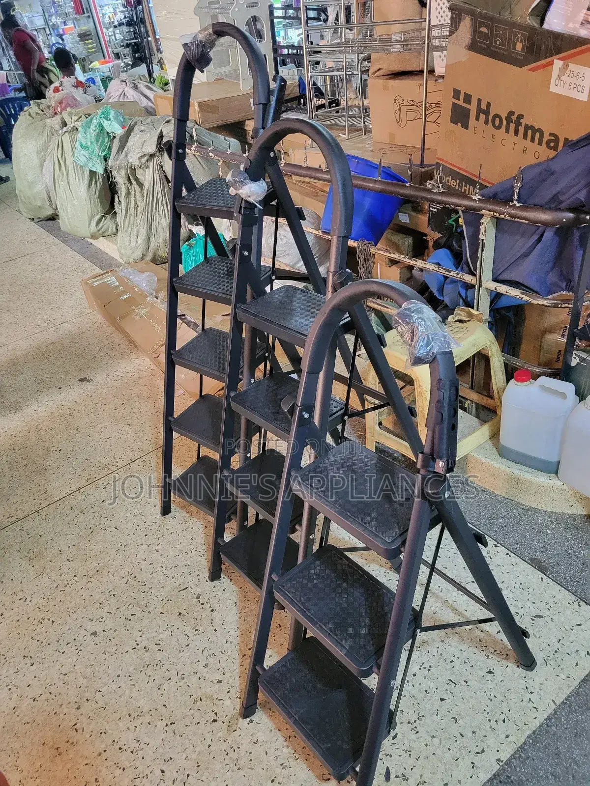 Black Ladders Heavy Duty 3,4,5 Steps