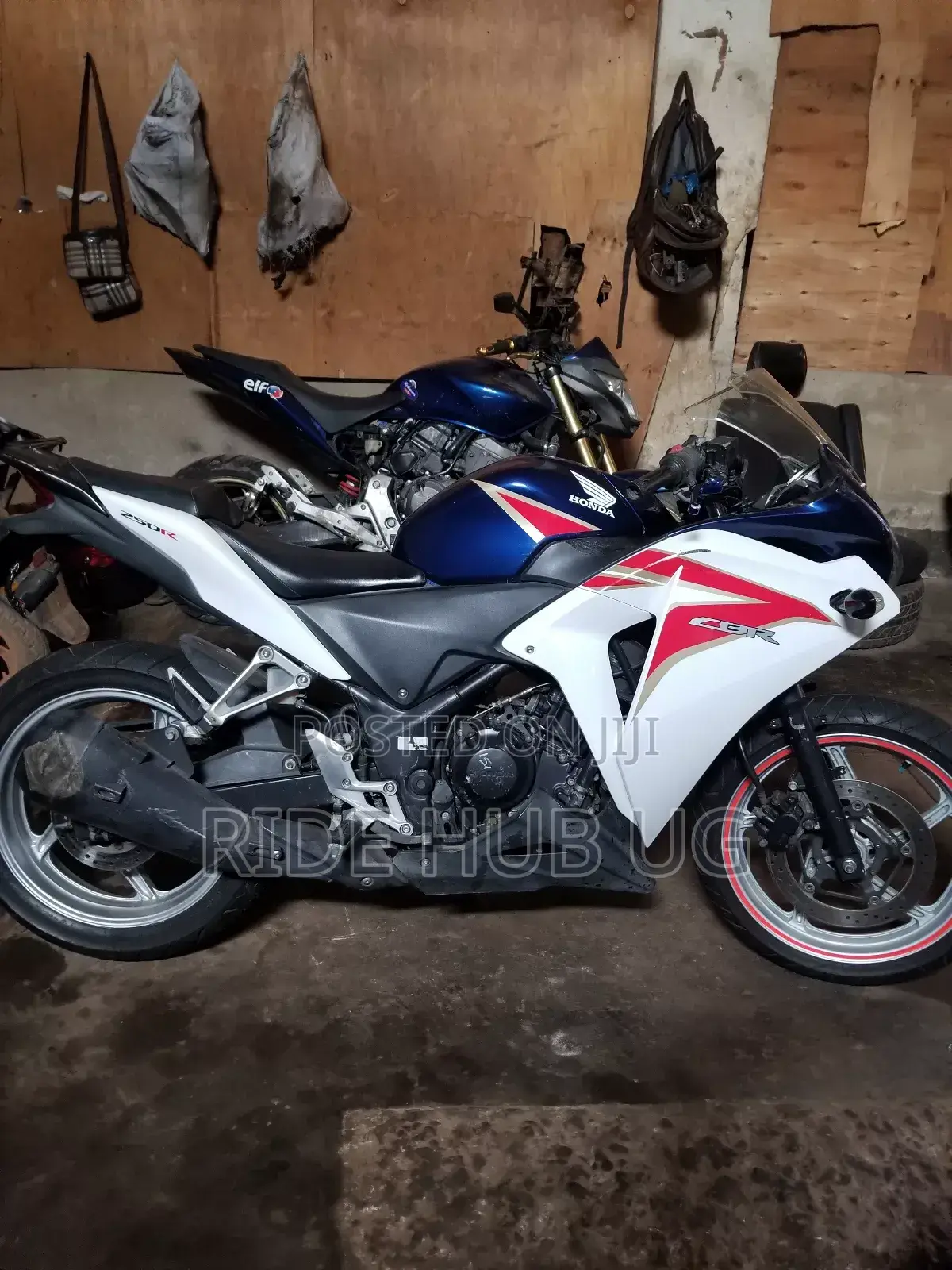 Honda CBR 2015 White