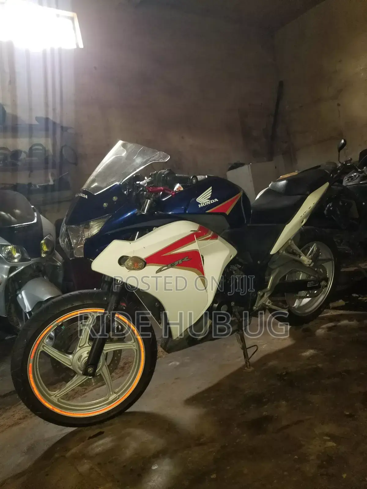 Honda CBR 2015 White