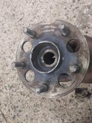 Rear Wheel Hub Bearing for Toyota Noah New Shape Four Wheel Drive.