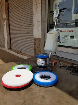 Floor Scrubbing Machine