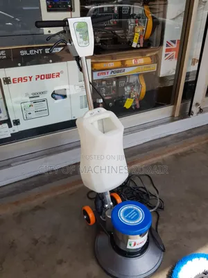 Floor Scrubbing Machine