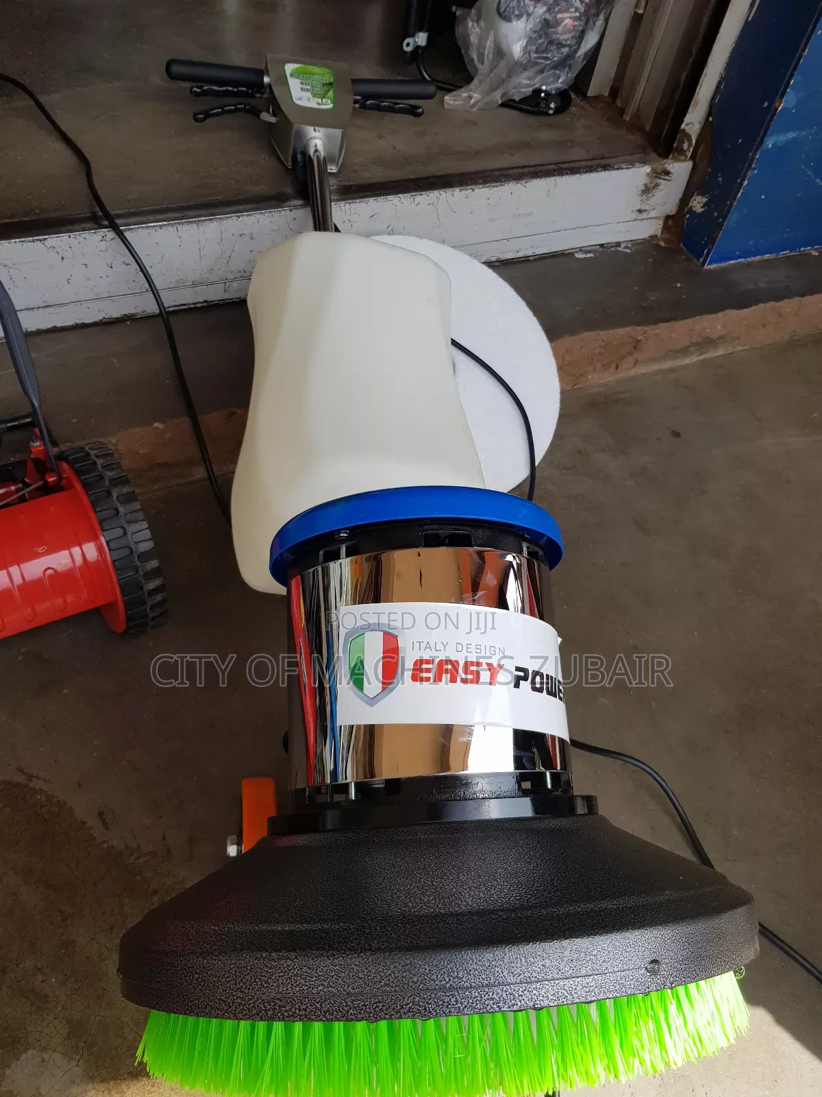 Floor Scrubbing Machine