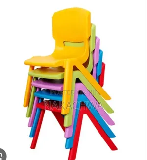 12pices Of Stackable Nursery School Plastic Chairs
