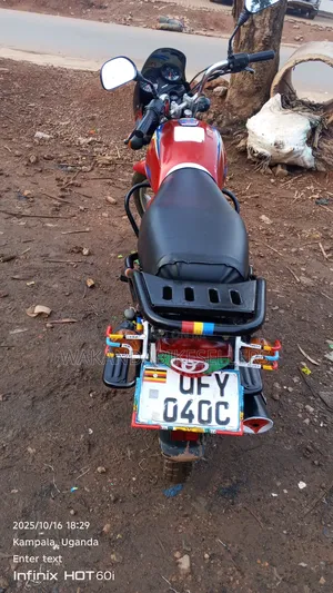 Bajaj Boxer 125 2023 Red