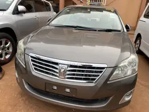 Toyota Premio 2012 Gray
