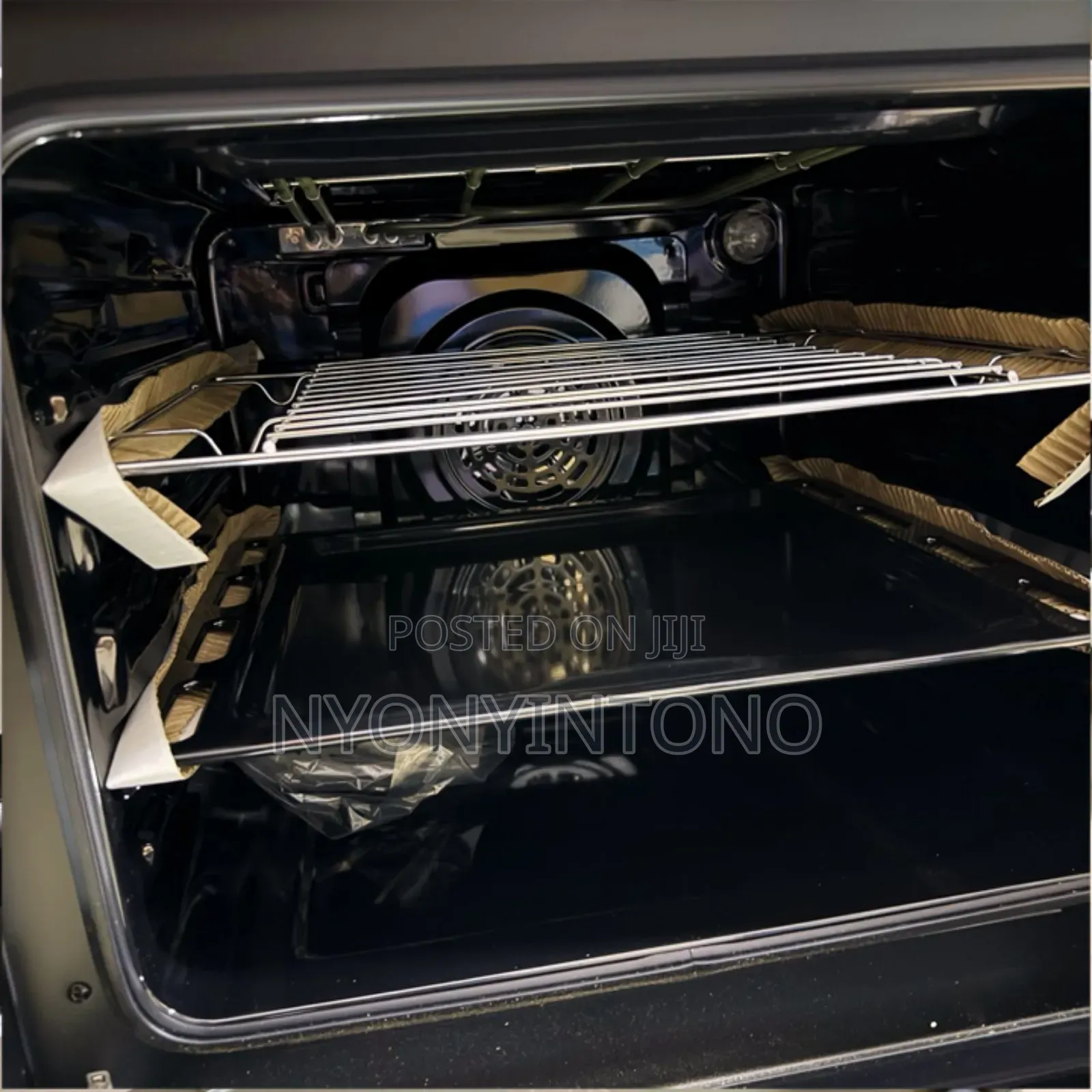 Hisense 60cm Inbuilt Electric Oven Hbo60103