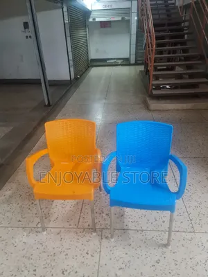 Generic Plastic Chairs Plastic Chairs
