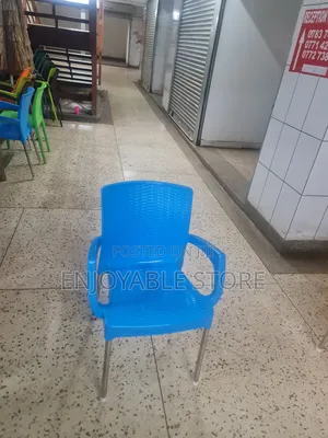 Generic Plastic Chairs Plastic Chairs