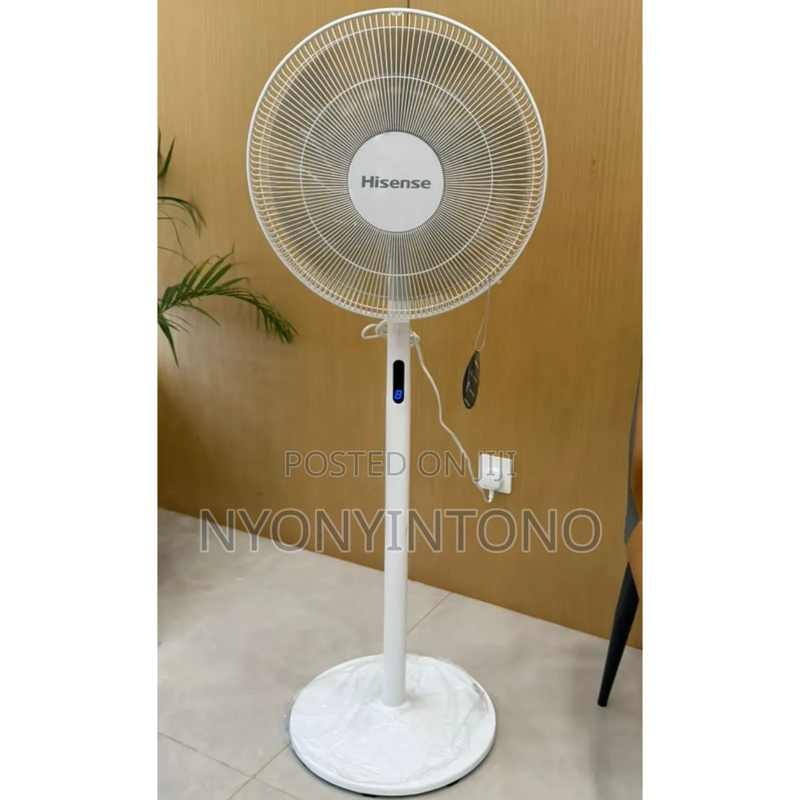 Hisense High-Quality Stand Fan With Remote Controller
