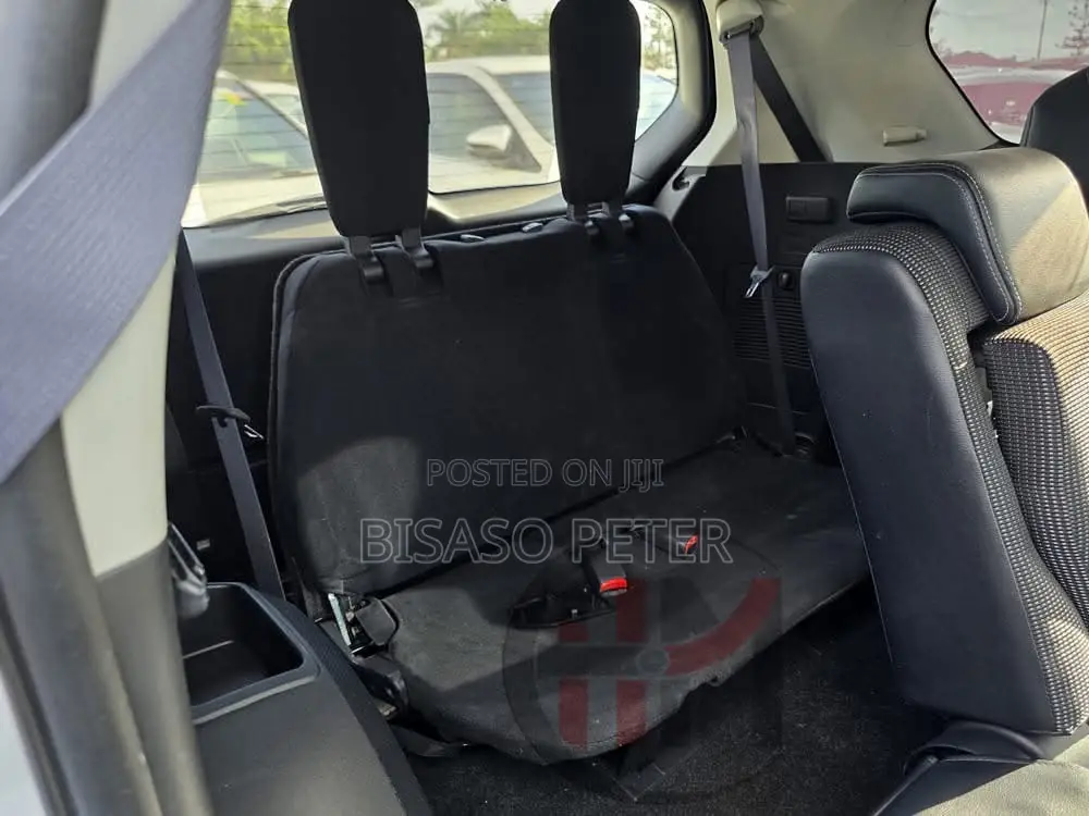 Mitsubishi Outlander 2012 White