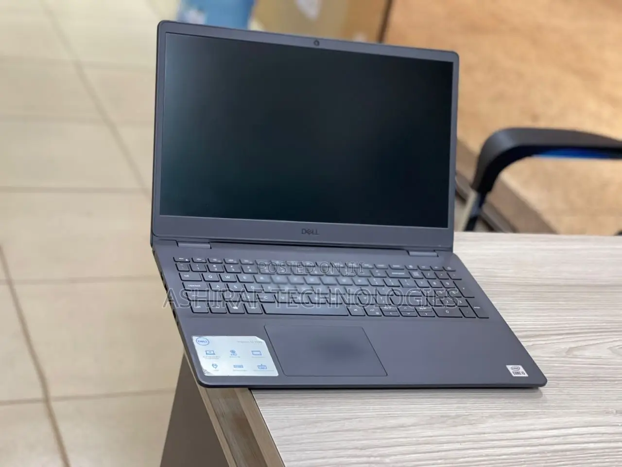 New Laptop Dell Inspiron 15 8GB Intel Core I5 HDD 1T