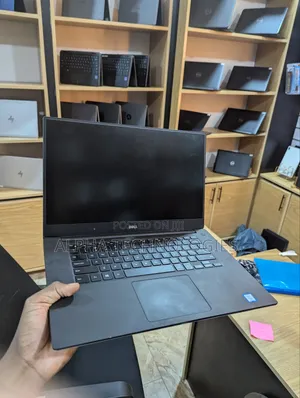 Laptop Dell Precision 15 5520 16GB Intel Core I7 SSD 512GB