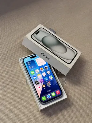 New Apple iPhone 15 256 GB White