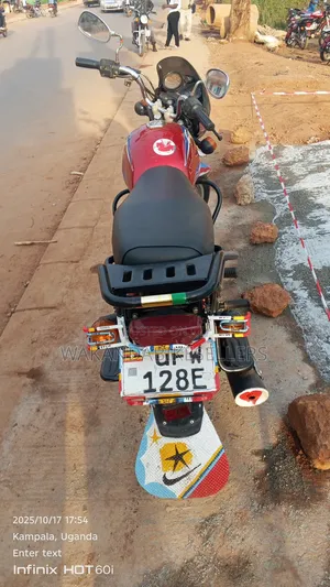 Bajaj Boxer 125 2023 Red