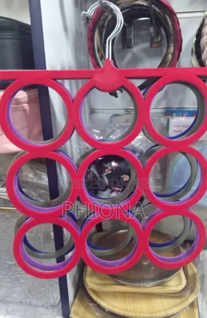 Scarf Holder