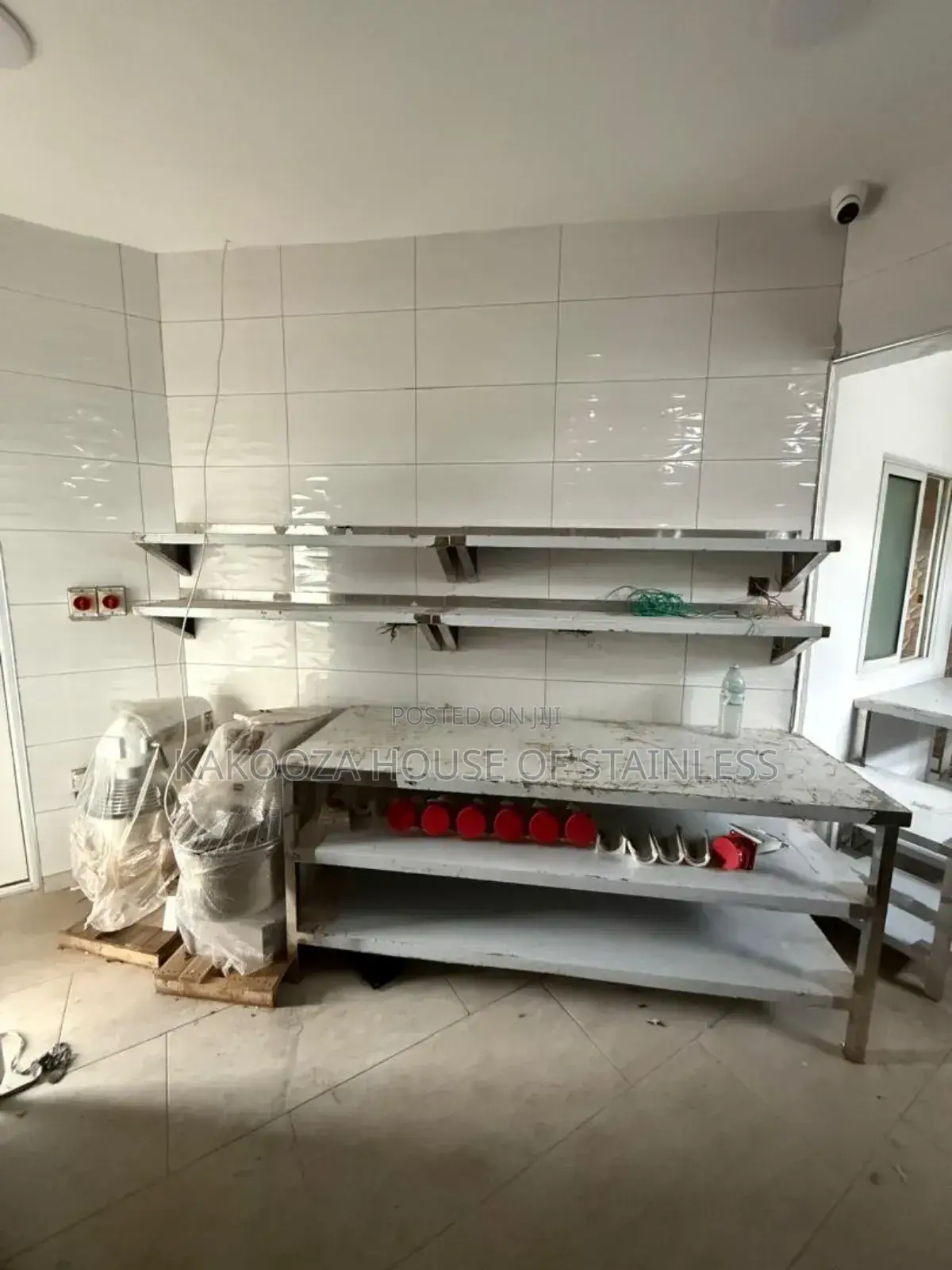 Stainless Working Table With Shelves
