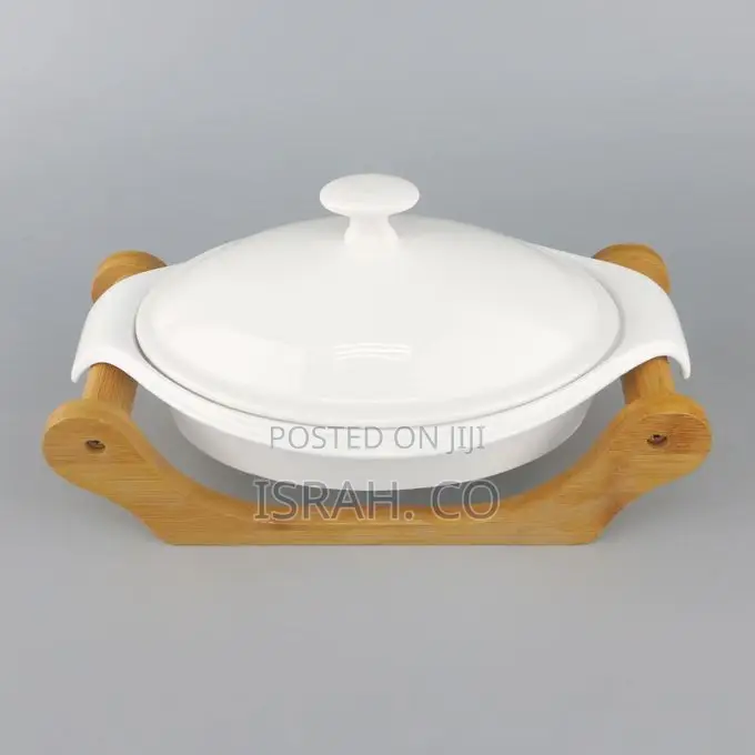 Covered Casserole Stoneware Dish