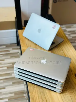 Laptop Apple MacBook 2017 8GB Intel Core I5 SSD 256GB