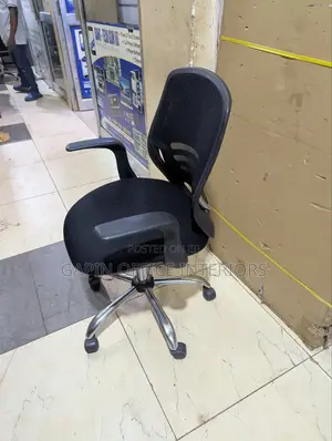 Durable and Adjustable Rotating Chair Ready for Pick Up or Derivery